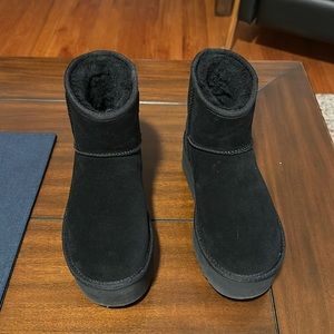 Ugg Classic Mini Platform 37/7 size